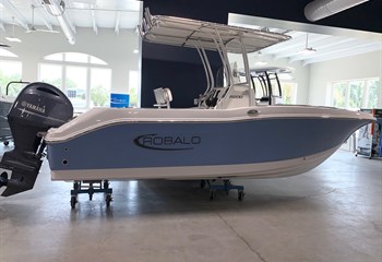 2022 Robalo R200 Steel Blue/White Boat